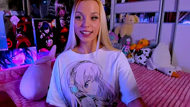 Snapshot of Cute__Pony chatting on December 2024 12:37:01 AM Cute Pony online show from December 2024 12:37:01 AM