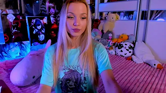 Snapshot of Cute__Pony chatting on January 2025 09:30:01 PM Cute Pony online show from January 2025 09:30:01 PM