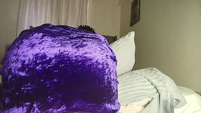 t-NaughtyLicia online show from January 2026 05:34:02 AM