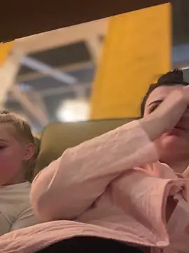 Snapshot of NikaMur chatting on March 2025 10:35:02 AM NikaMur online show from March 2025 10:35:02 AM