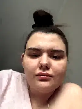 Snapshot of NikaMur chatting on October 2025 02:47:02 AM NikaMur online show from October 2025 02:47:02 AM