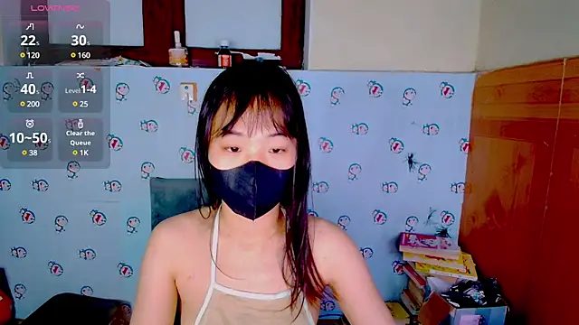   Saphia   online show from February 2025 03:09:02 PM