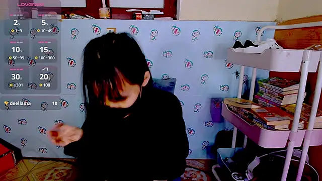   Saphia   online show from March 2025 01:05:01 AM