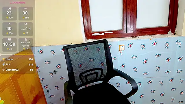   Saphia   online show from October 2025 03:28:01 AM