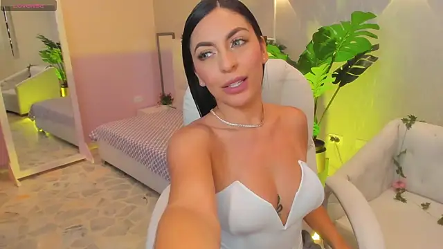 Snapshot of yourmagic_venus chatting on June 2026 01:55:01 PM yourmagic venus online show from June 2026 01:55:01 PM