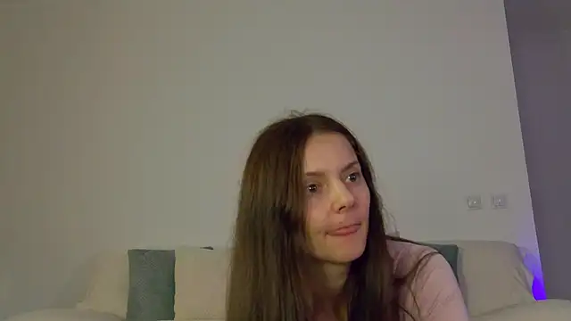 Snapshot of LilyRoselyn chatting on October 2025 11:58:01 PM LilyRoselyn online show from October 2025 11:58:01 PM