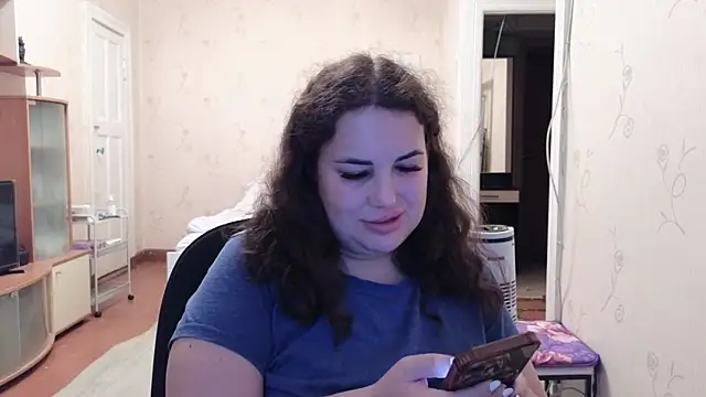 Snapshot of VladaCandy chatting on June 2026 04:44:01 PM VladaCandy online show from June 2026 04:44:01 PM