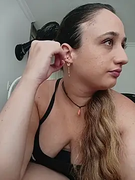 Karol and David hotcouple online show from November 2025 04:40:02 PM