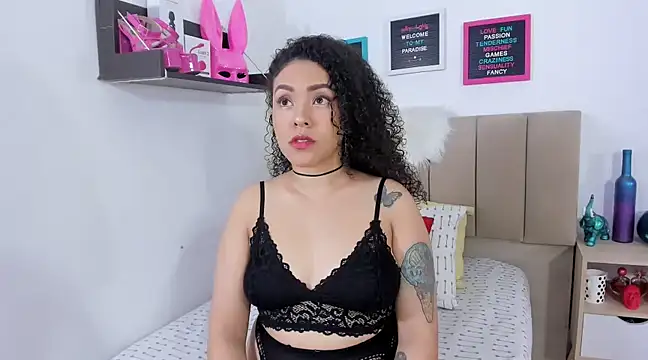 Snapshot of Zoe_Gruber chatting on February 2025 09:15:02 PM Zoe Gruber online show from February 2025 09:15:02 PM