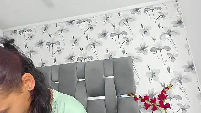 Snapshot of Ehotloveaxxx chatting on September 2025 06:57:02 PM Ehotloveaxxx online show from September 2025 06:57:02 PM