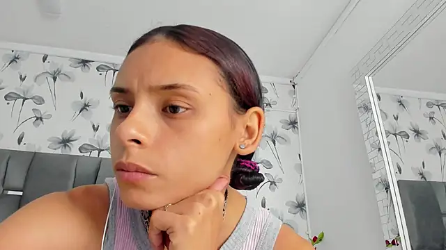 Snapshot of Ehotloveaxxx chatting on November 2025 01:45:01 PM Ehotloveaxxx online show from November 2025 01:45:01 PM