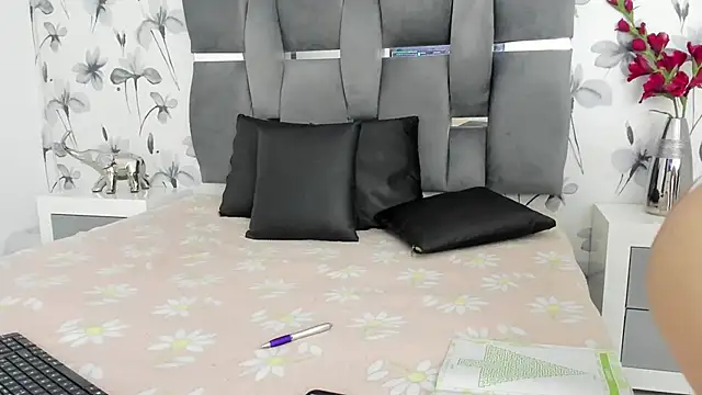 Snapshot of Ehotloveaxxx chatting on November 2025 03:55:02 PM Ehotloveaxxx online show from November 2025 03:55:02 PM