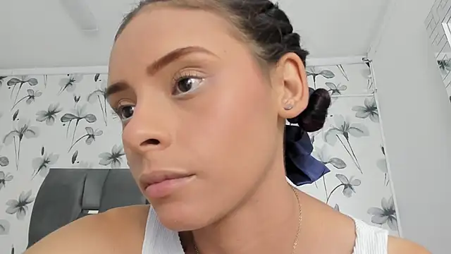 Snapshot of Ehotloveaxxx chatting on November 2025 03:15:02 PM Ehotloveaxxx online show from November 2025 03:15:02 PM