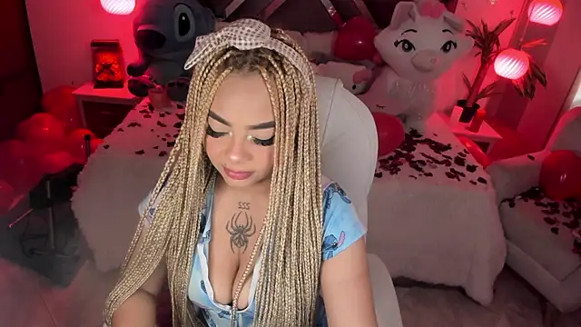 conny  curly online show from February 2025 01:32:02 PM