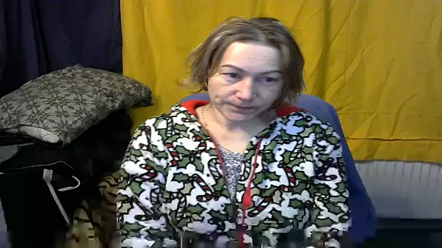 Snapshot of wLESLYMOSw chatting on December 2024 10:28:02 AM wLESLYMOSw online show from December 2024 10:28:02 AM