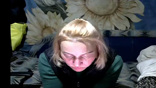 wLESLYMOSw online show from March 2026 04:32:01 PM