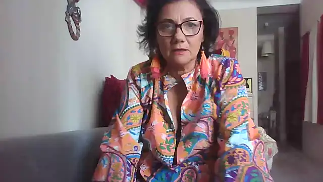 LadyLizi online show from June 2026 10:06:02 AM