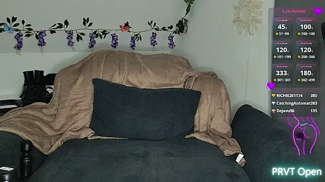 Sunshine-Darkness online show from October 2025 04:36:02 PM