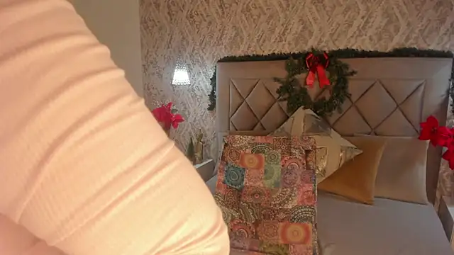 Lady lacey05 online show from December 2024 02:11:02 PM