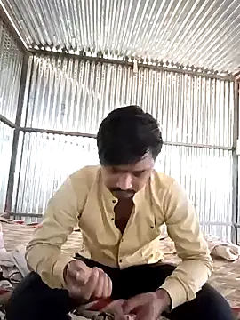 Snapshot of Kartik_bbc_indian chatting on January 2025 09:39:01 AM Kartik bbc indian online show from January 2025 09:39:01 AM