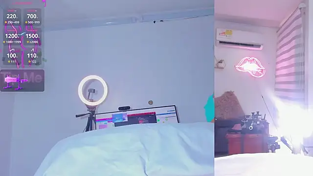 Abigail Girl   online show from March 2026 05:08:02 PM