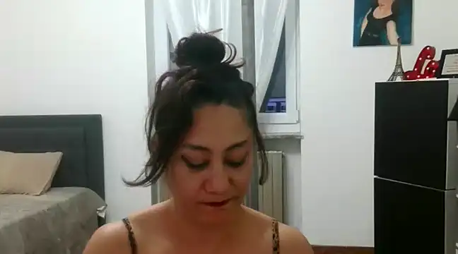 Snapshot of danasantoreal chatting on December 2024 03:55:01 PM danasantoreal online show from December 2024 03:55:01 PM