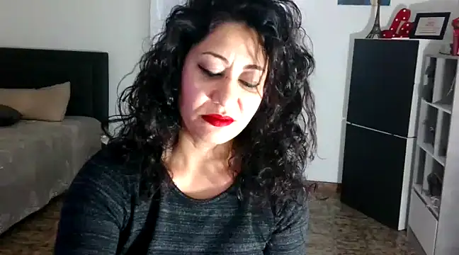 Snapshot of danasantoreal chatting on December 2024 03:55:02 PM danasantoreal online show from December 2024 03:55:02 PM