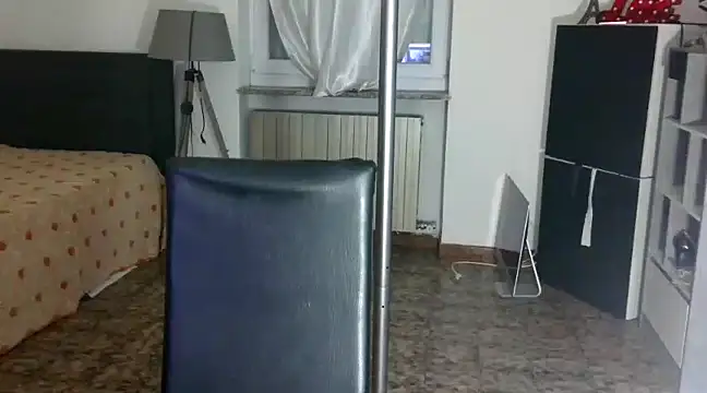 Snapshot of danasantoreal chatting on January 2025 04:02:02 PM danasantoreal online show from January 2025 04:02:02 PM