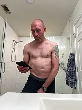 El Gizmo online show from March 2025 08:41:02 AM