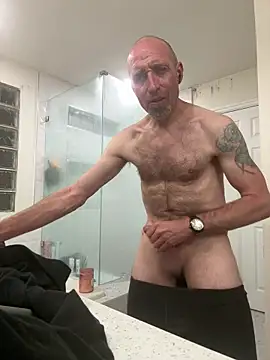 El Gizmo online show from October 2025 09:54:02 AM