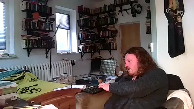 sunr1sa online show from December 2025 07:25:02 AM