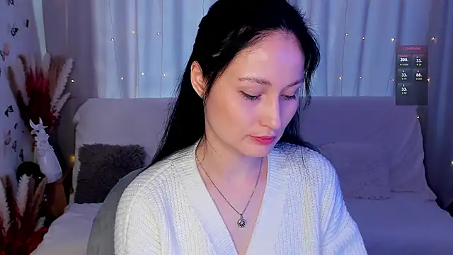 LisaMooore online show from January 2025 07:17:01 AM