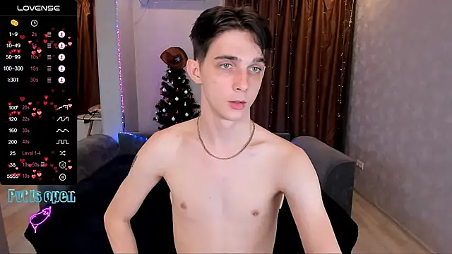 Aaron Boom online show from January 2026 11:19:01 PM