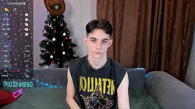 Aaron Boom online show from January 2026 05:12:02 AM