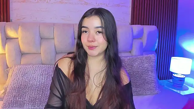 SophiaWylde online show from January 2025 03:46:01 AM