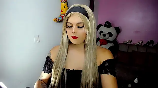 Snapshot of SweetKim21 chatting on January 2025 08:30:02 AM SweetKim21 online show from January 2025 08:30:02 AM