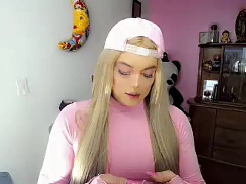 Snapshot of SweetKim21 chatting on March 2025 08:40:01 AM SweetKim21 online show from March 2025 08:40:01 AM