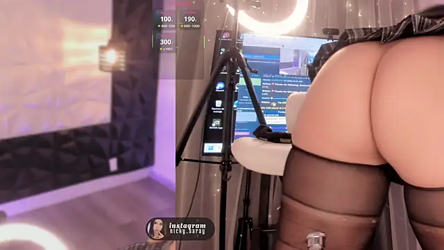 nickky   online show from December 2025 03:44:02 AM