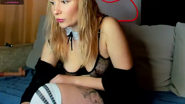 Leila purr18 online show from February 2025 09:45:02 AM