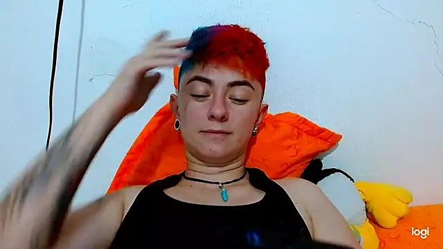 tomboyblue online show from January 2025 09:40:01 PM