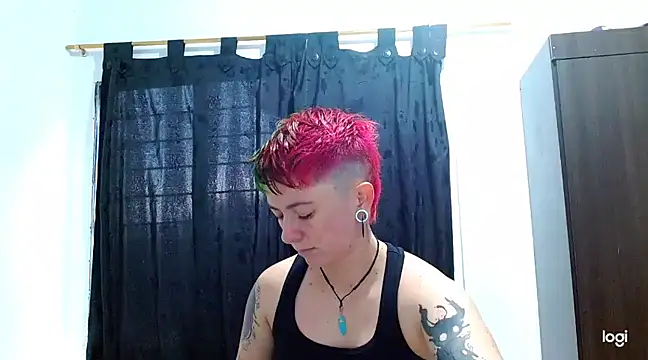 tomboyblue online show from March 2025 09:05:02 PM