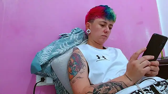 tomboyblue online show from September 2025 05:25:02 PM