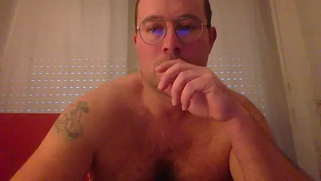 porompomperro online show from December 2024 04:18:01 PM
