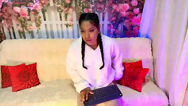 PaoL22 online show from February 2026 04:32:01 AM