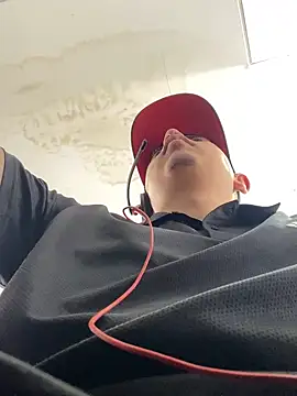 Snapshot of DanielGomez9 chatting on January 2025 02:30:02 PM DanielGomez9 online show from January 2025 02:30:02 PM