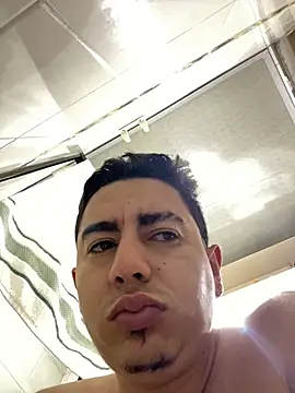 Snapshot of DanielGomez9 chatting on February 2025 12:49:02 PM DanielGomez9 online show from February 2025 12:49:02 PM