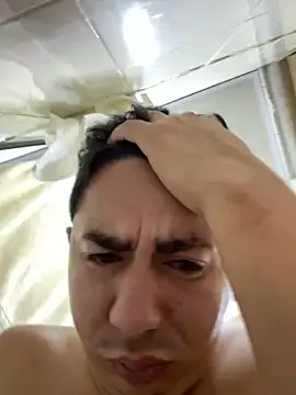 Snapshot of DanielGomez9 chatting on February 2025 12:23:02 PM DanielGomez9 online show from February 2025 12:23:02 PM