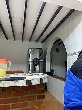 Snapshot of DanielGomez9 chatting on March 2025 08:10:02 AM DanielGomez9 online show from March 2025 08:10:02 AM