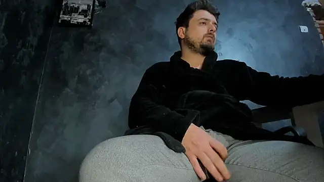 Snapshot of Master_Mark_Wayne chatting on February 2026 12:51:02 AM Master Mark Wayne online show from February 2026 12:51:02 AM