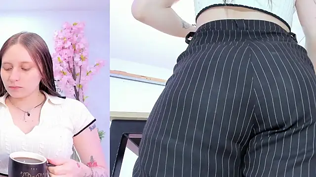 Siouxsie cenobite online show from November 2025 11:07:01 AM